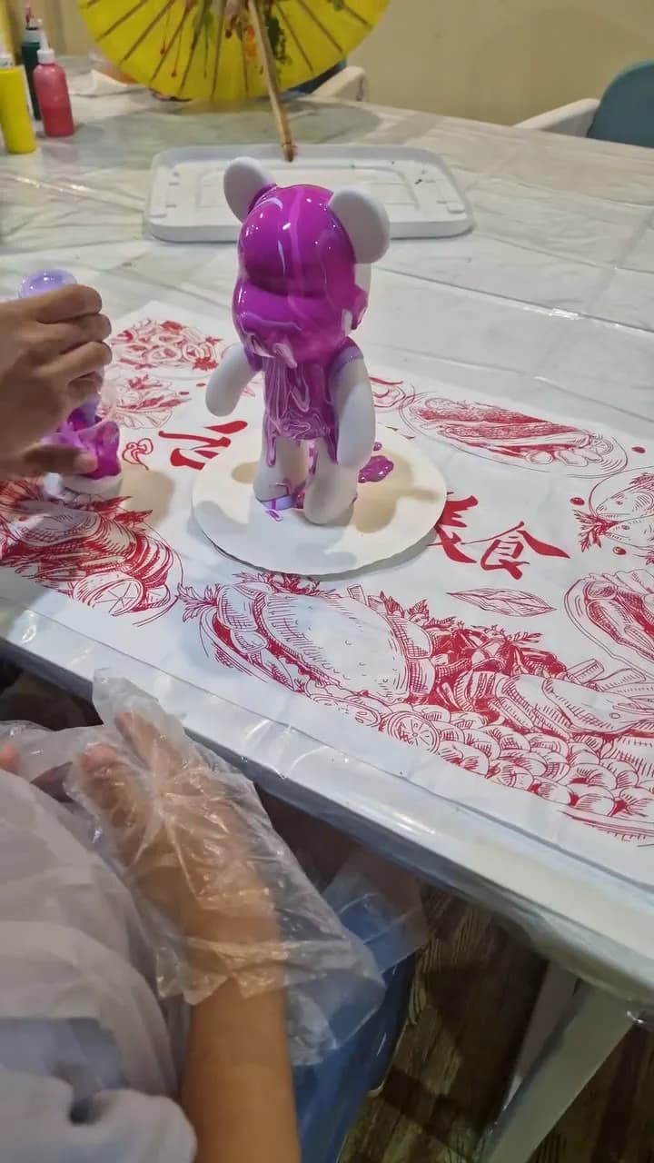 Fluid Toys - צעצוע אחד, דוגמה אחת — תמונה 4