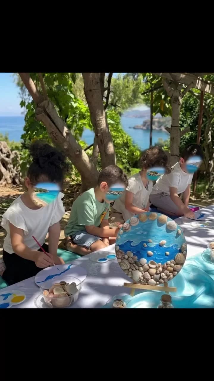 מכינים את רקע הים - מתוך סרטון הפעילות
