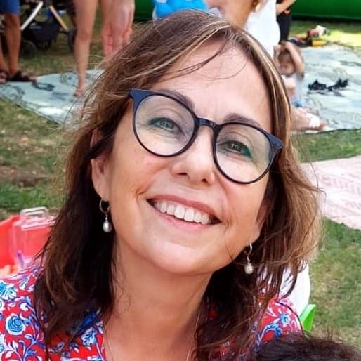 קלאודיה בלוטה - מורה לאומנות